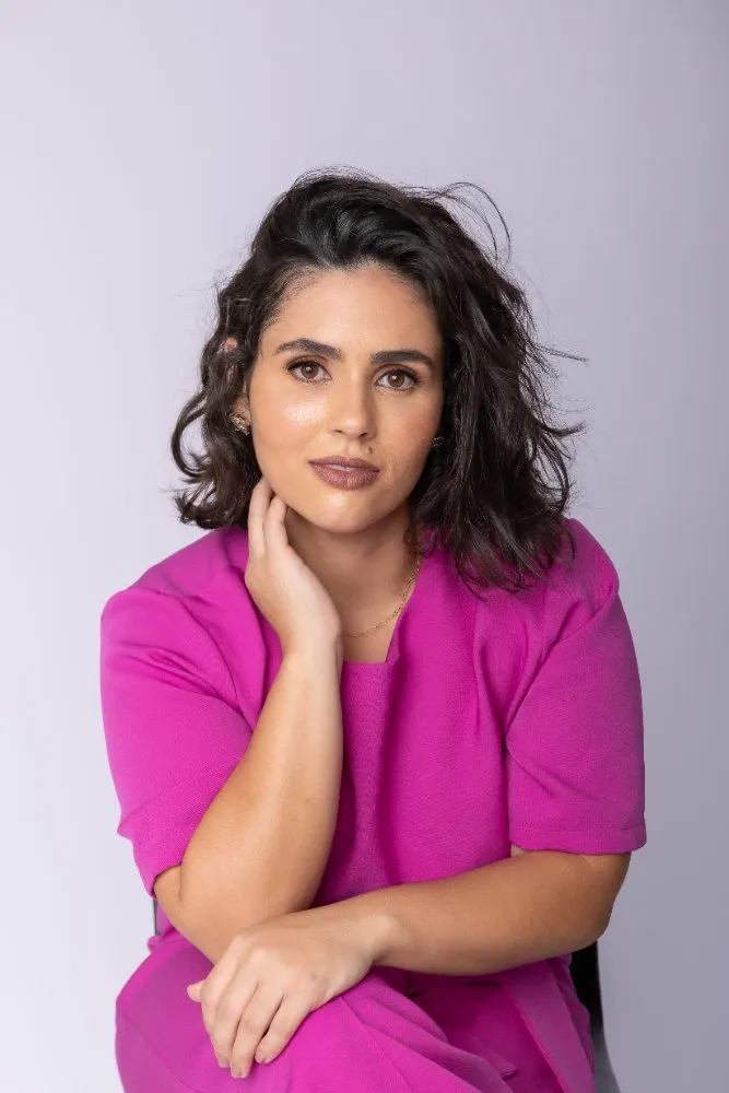 Dra. Letícia Queiroz